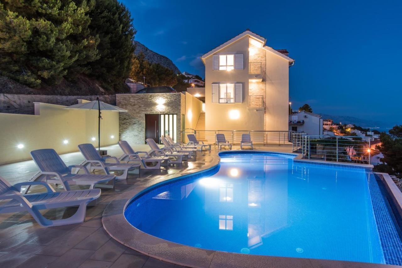 Amore apatmani Celina Exterior foto